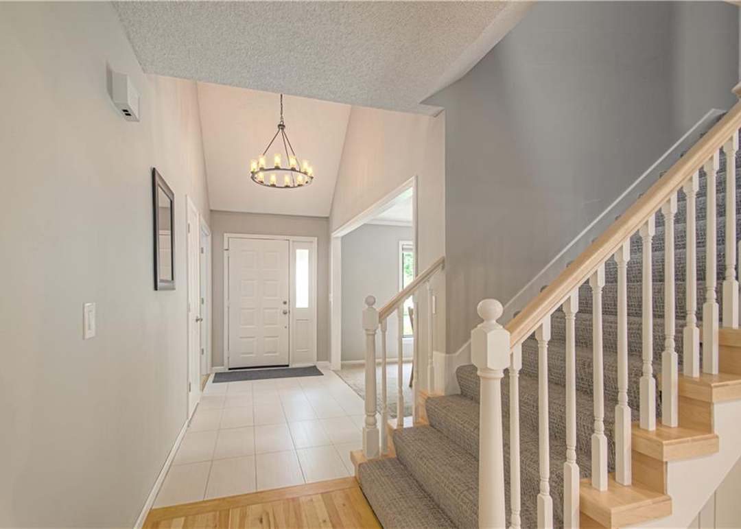 13130 W 105th Street — photo 9