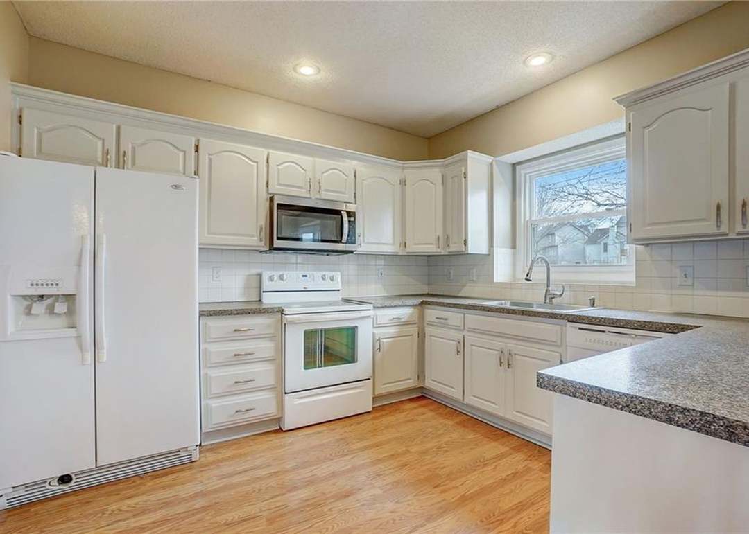 13131 S Summit Street — photo 11