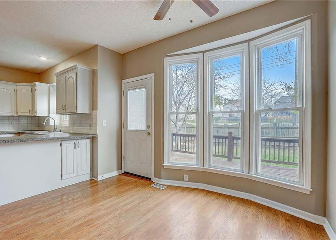 13131 S Summit Street — photo 17