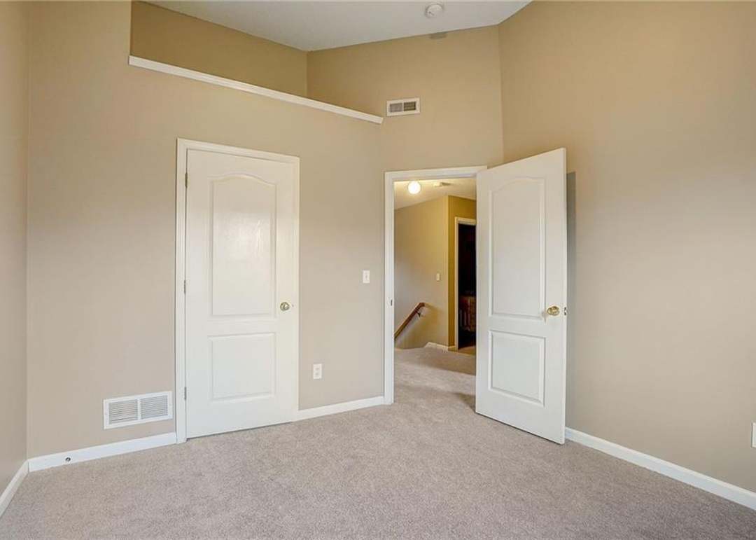 13131 S Summit Street — photo 26