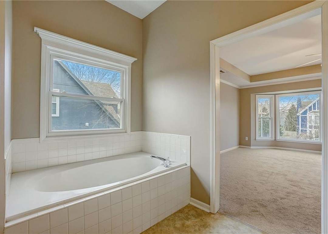 13131 S Summit Street — photo 28