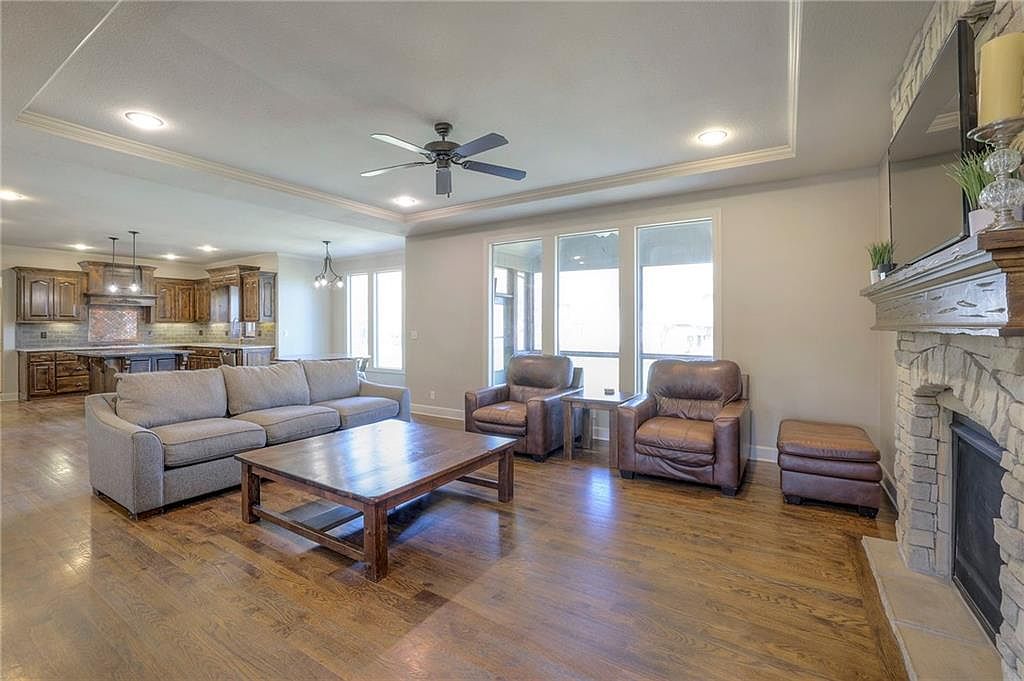 13216 W 141ST STREET — photo 11