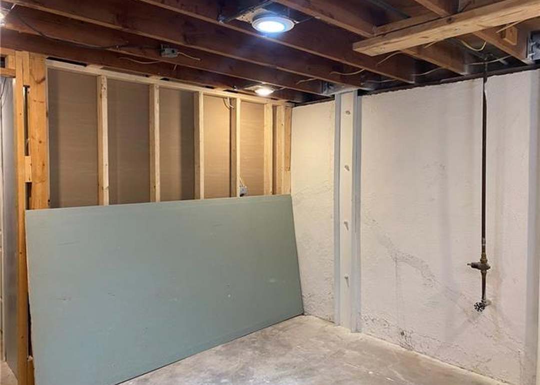 13224 Ashland Avenue — photo 25