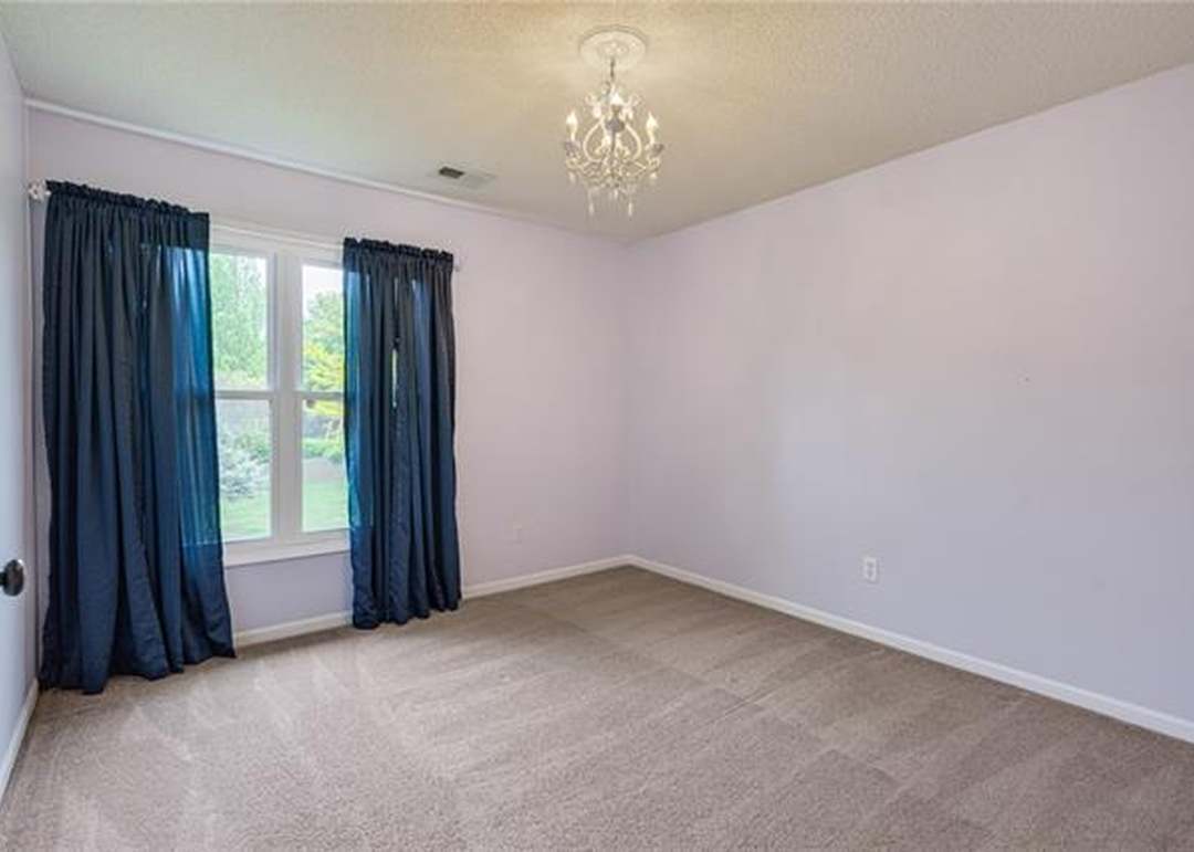 13228 W 132nd Street — photo 7