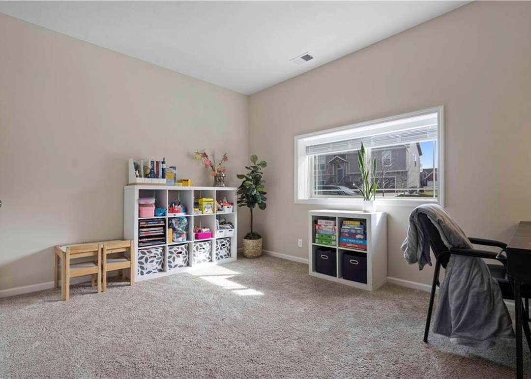 1324 N 160th Terrace — photo 3