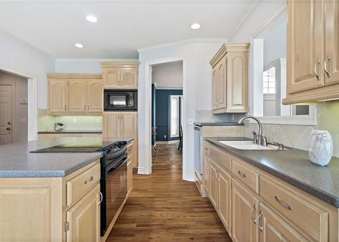 13304 W 138th Street — photo 19