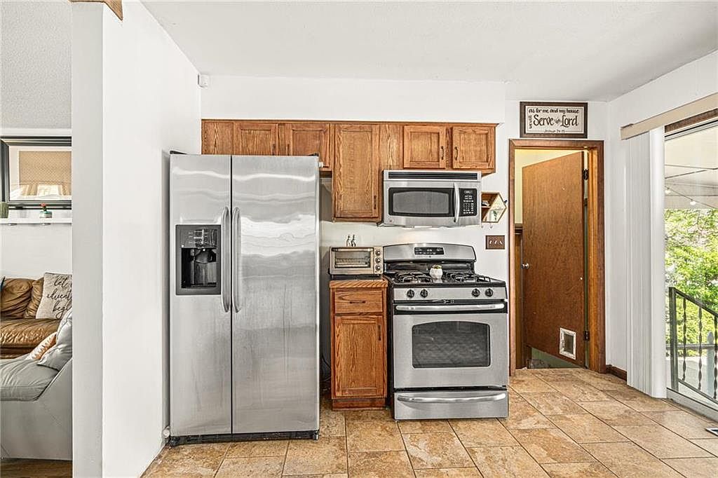 13331 W 61st Street — photo 13