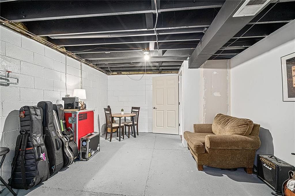 13331 W 61st Street — photo 25