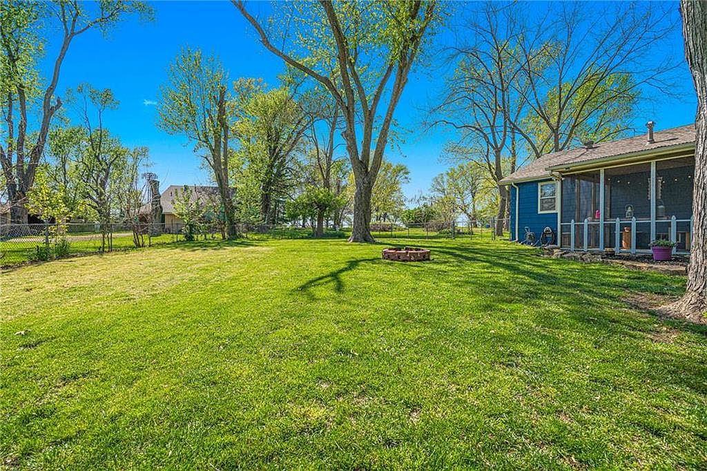 13331 W 61st Street — photo 30