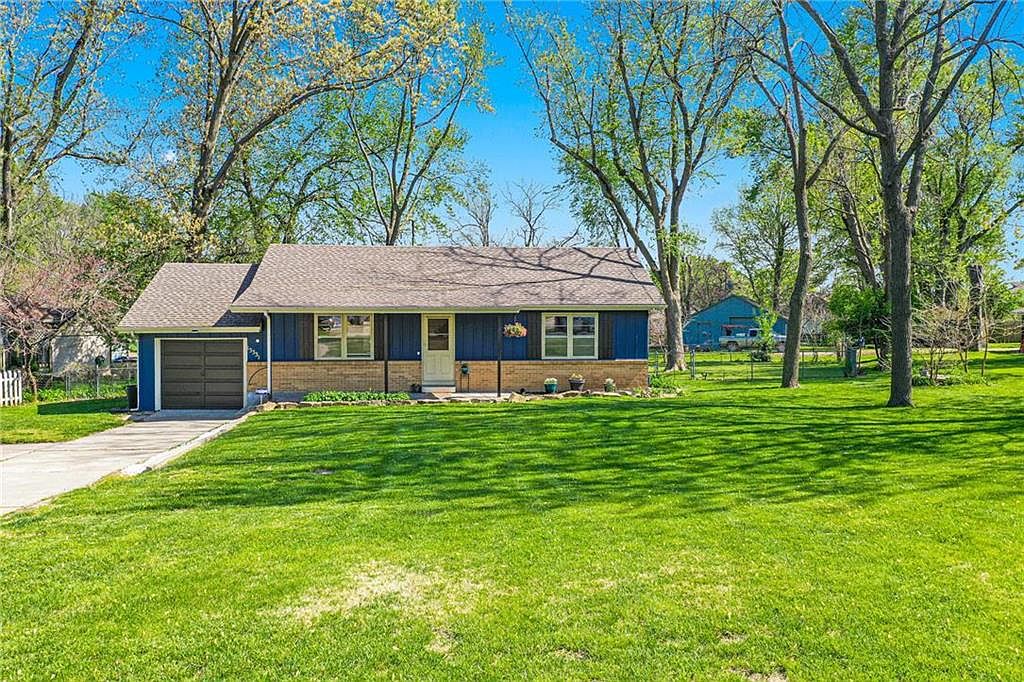 13331 W 61st Street — photo 39