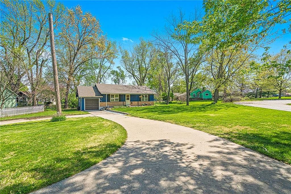 13331 W 61st Street — photo 40