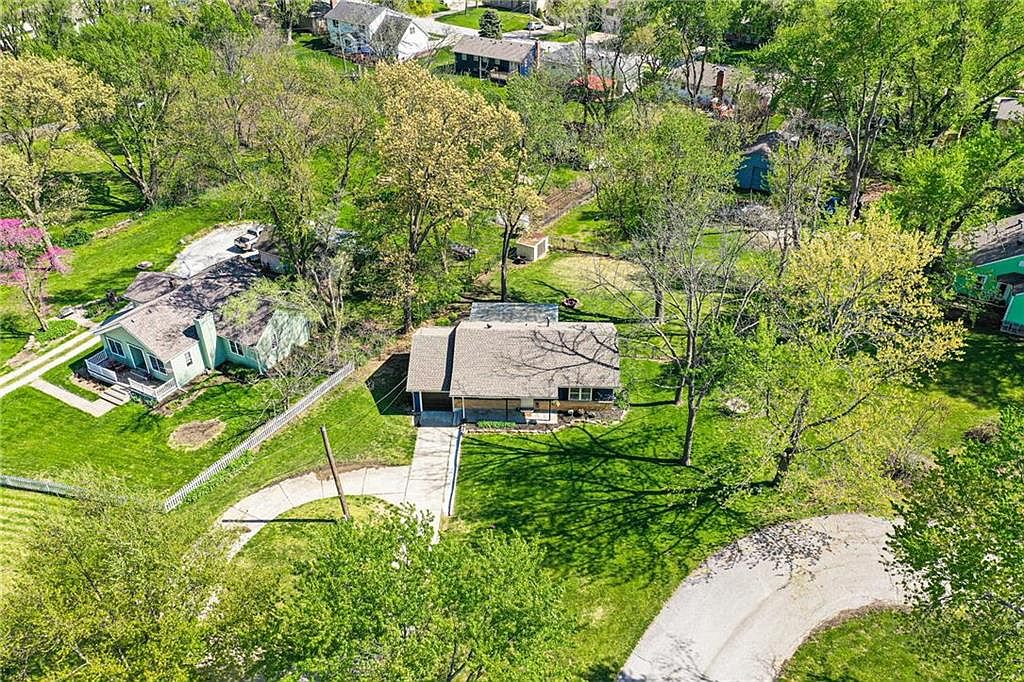 13331 W 61st Street — photo 44