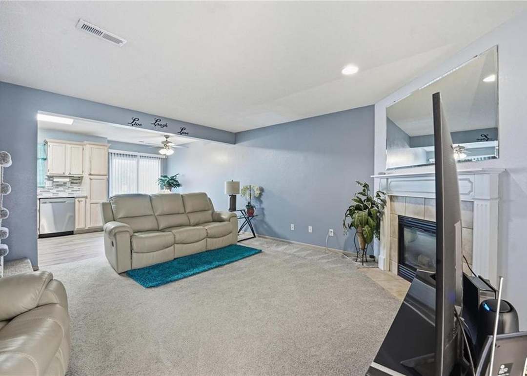 1335 SE Broadway Circle — photo 6