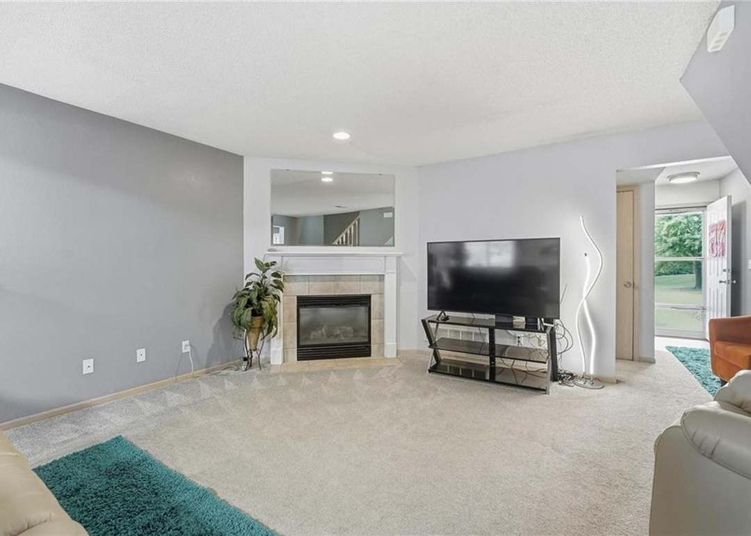 1335 SE Broadway Circle — photo 9