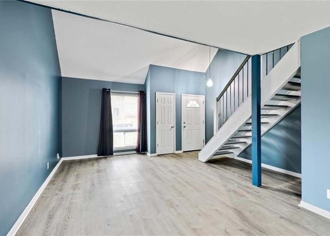 13408 W 102nd Street — photo 9