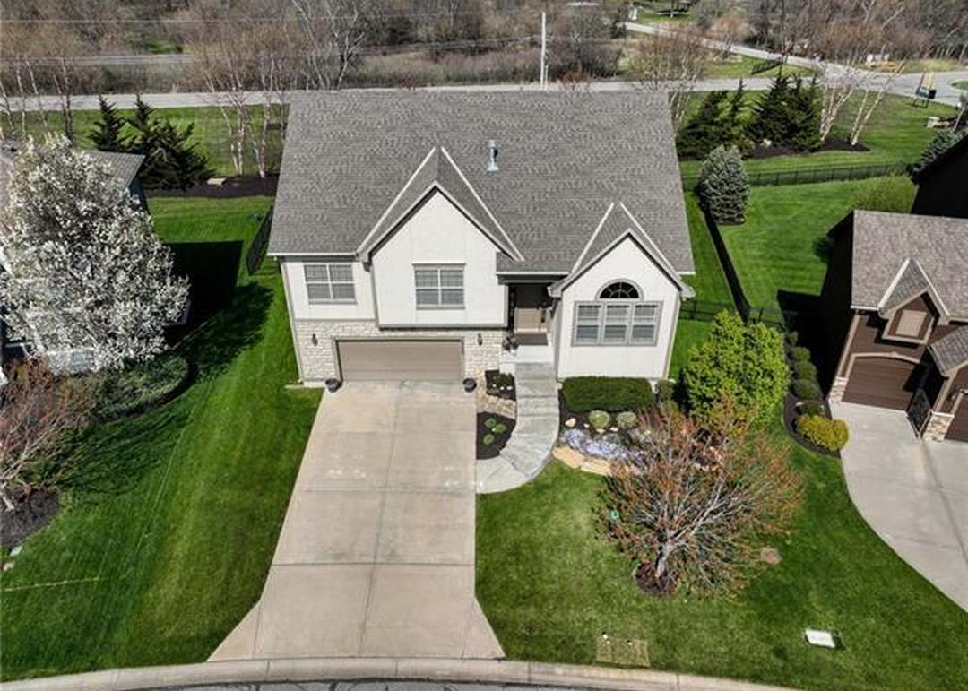 13422 W 173rd Terrace — photo 44