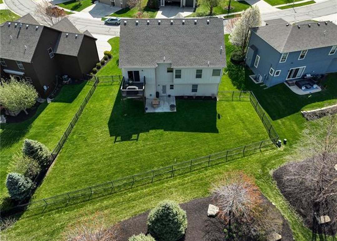 13422 W 173rd Terrace — photo 48