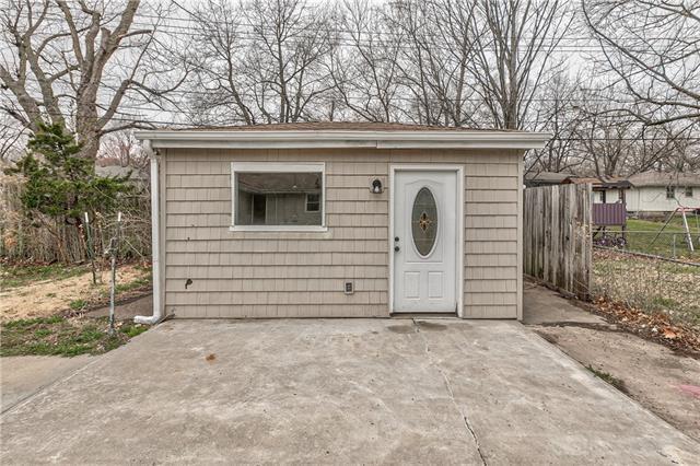 13428 Belmeade Avenue — photo 14