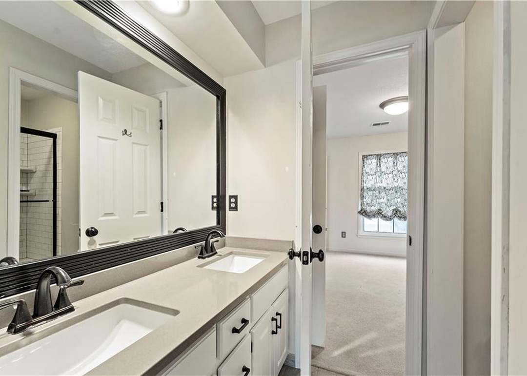 13506 W 115th Street — photo 7