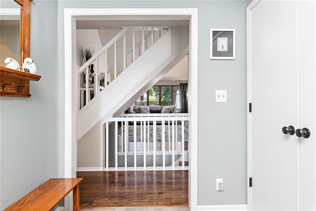 13808 W 77th Terrace — photo 9