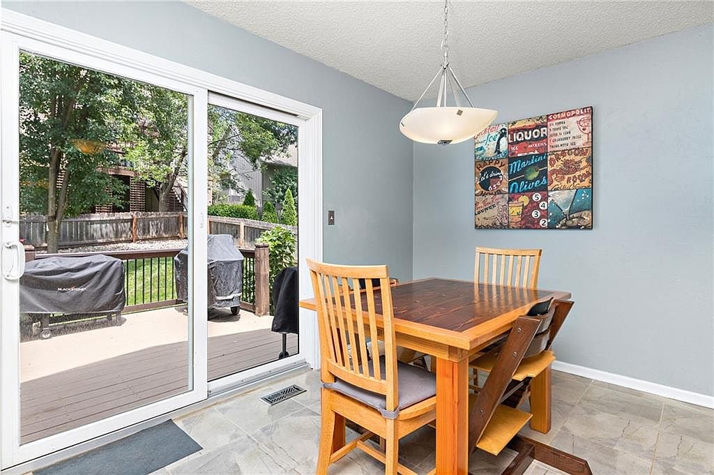 13808 W 77th Terrace — photo 22
