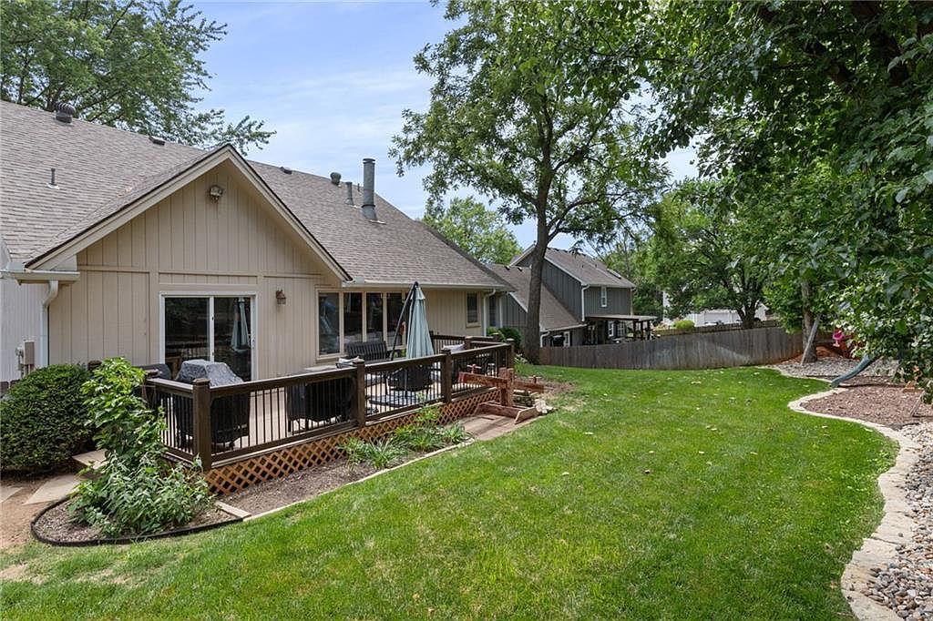 13808 W 77th Terrace — photo 46