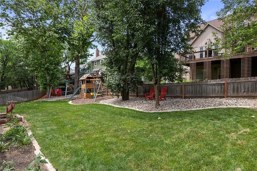 13808 W 77th Terrace — photo 47