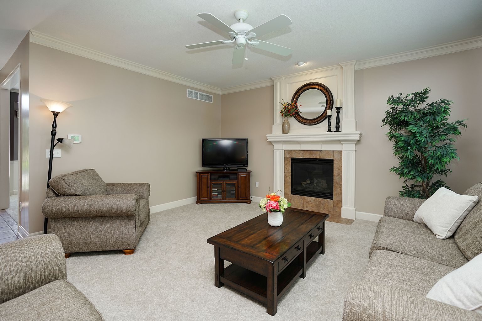 13833 S Gallery Street — photo 9