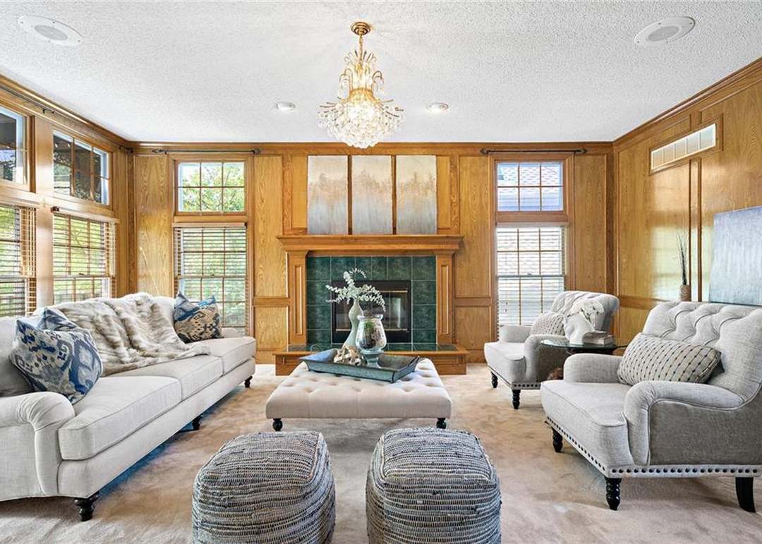 13834 Hardy Street — photo 8