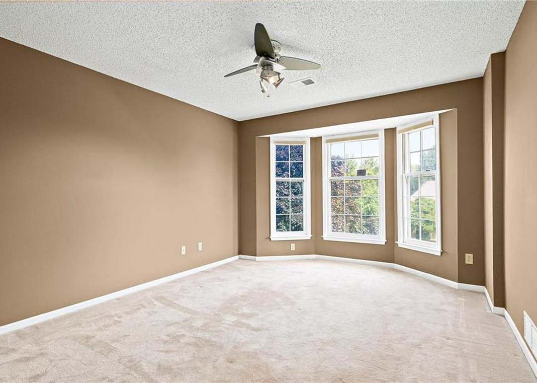 13834 Hardy Street — photo 28