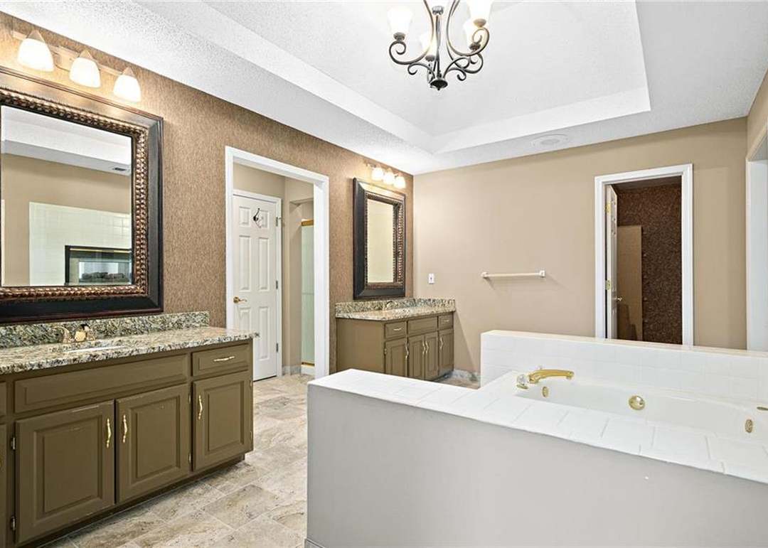 13834 Hardy Street — photo 43