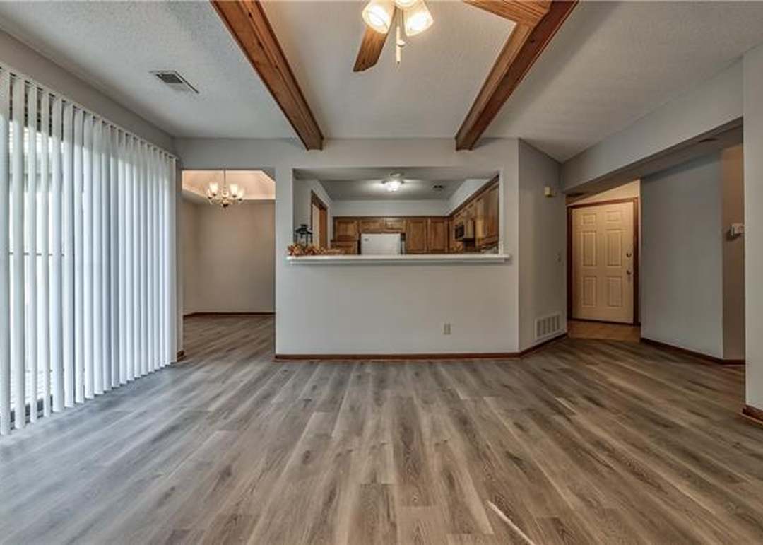 13837 W 58th Terrace — photo 6