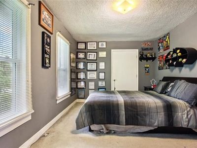 13909 Parallel Parkway — photo 10