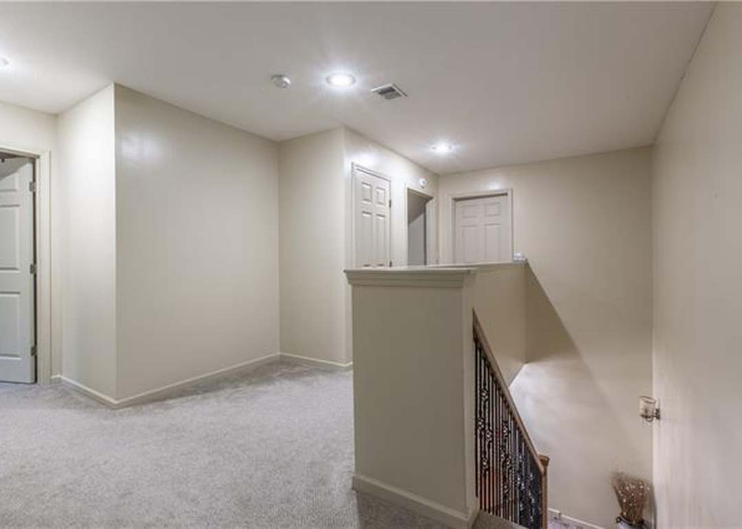 13943 S Summit Street — photo 7