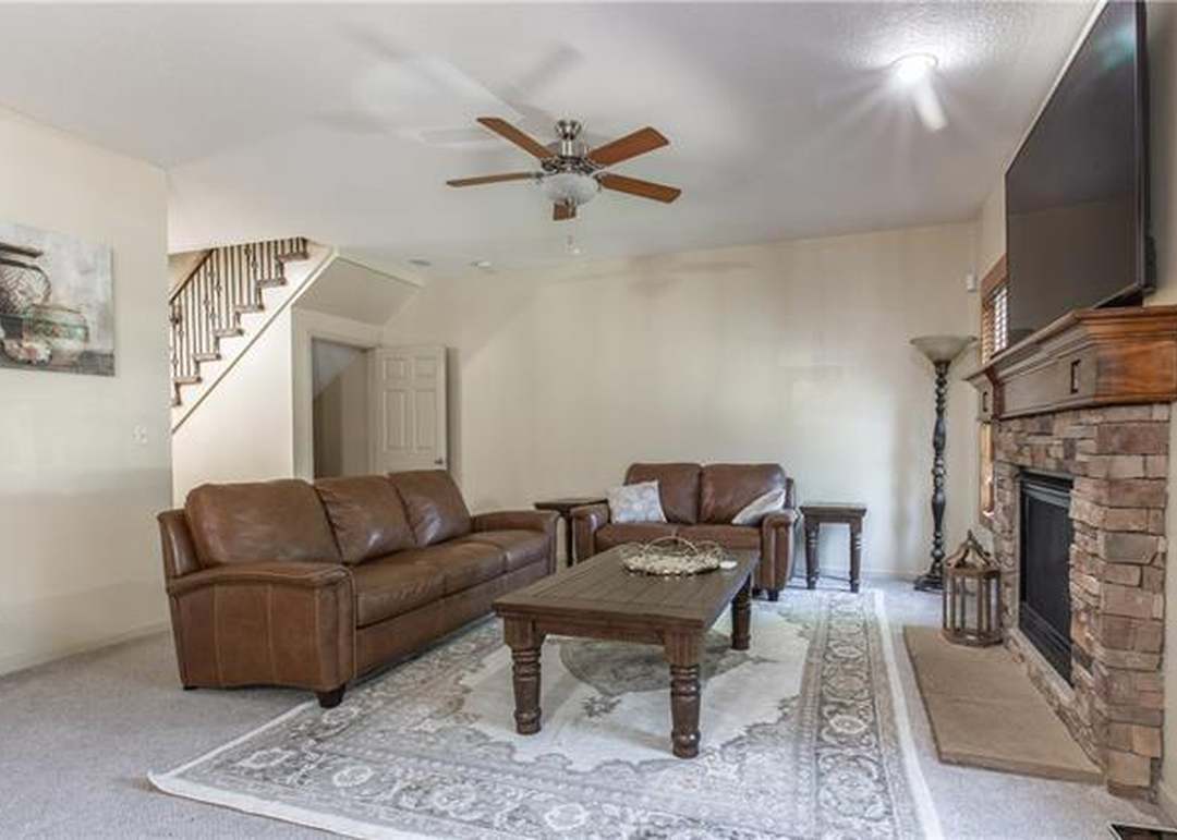 13943 S Summit Street — photo 11
