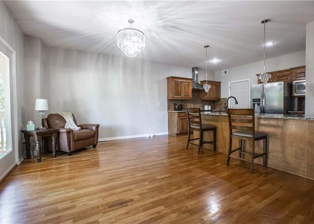 13943 S Summit Street — photo 13