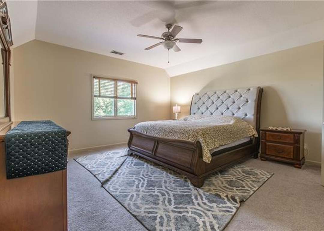 13943 S Summit Street — photo 17