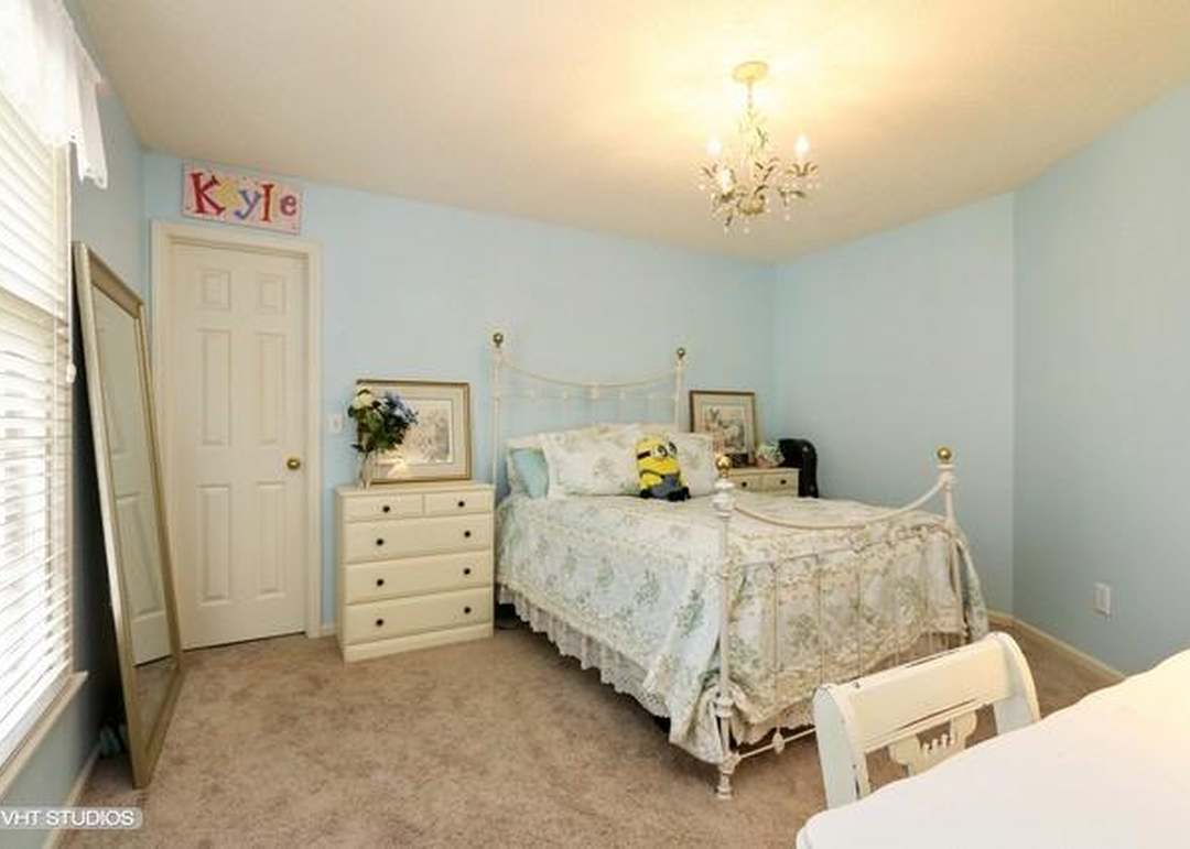 14002 BIRCH STREET — photo 7