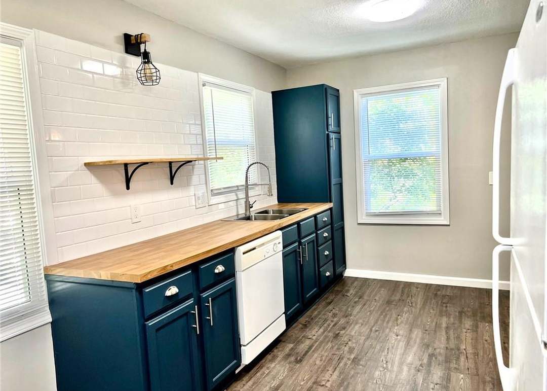1401 S Franklin Drive — photo 15