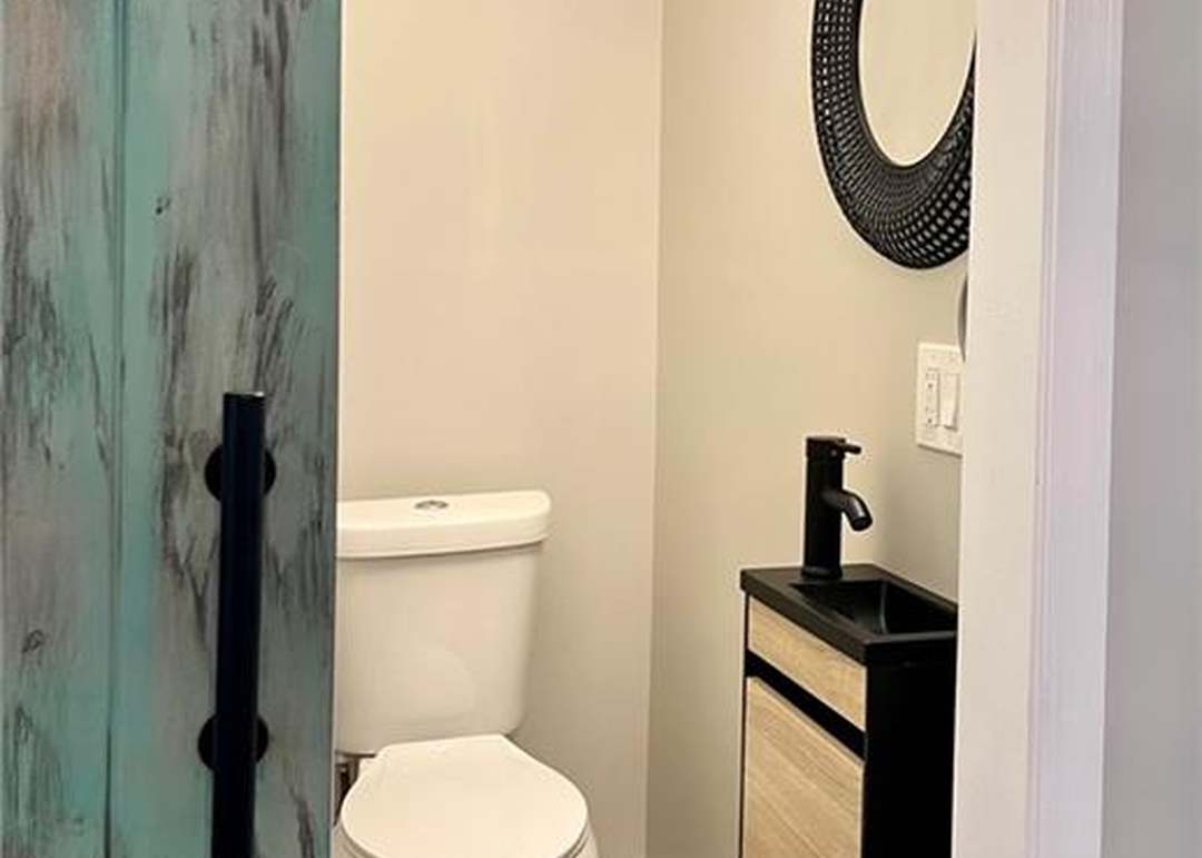 1401 S Franklin Drive — photo 18