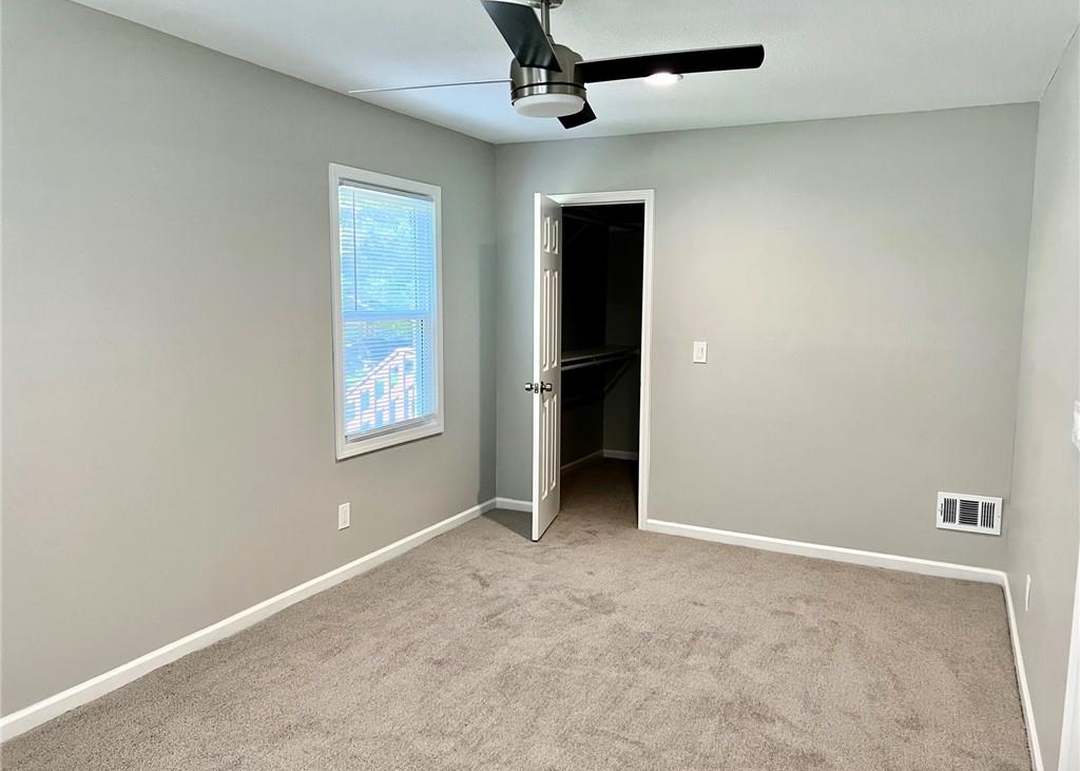 1401 S Franklin Drive — photo 20
