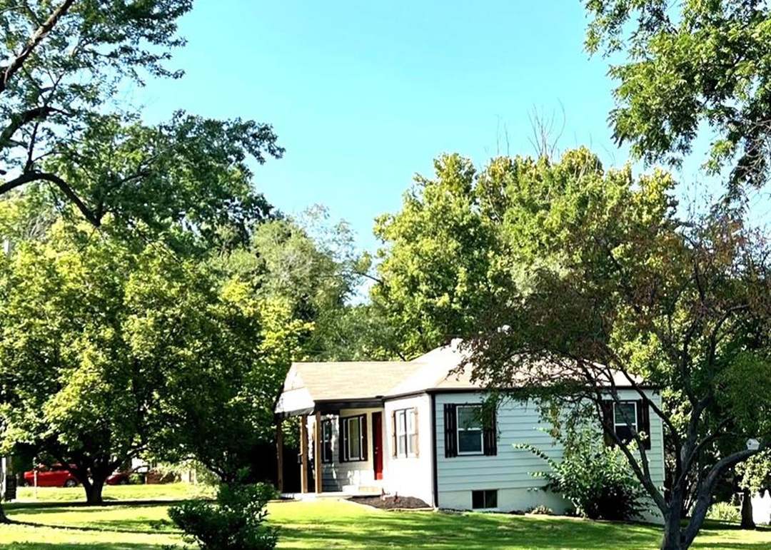 1401 S Franklin Drive — photo 36