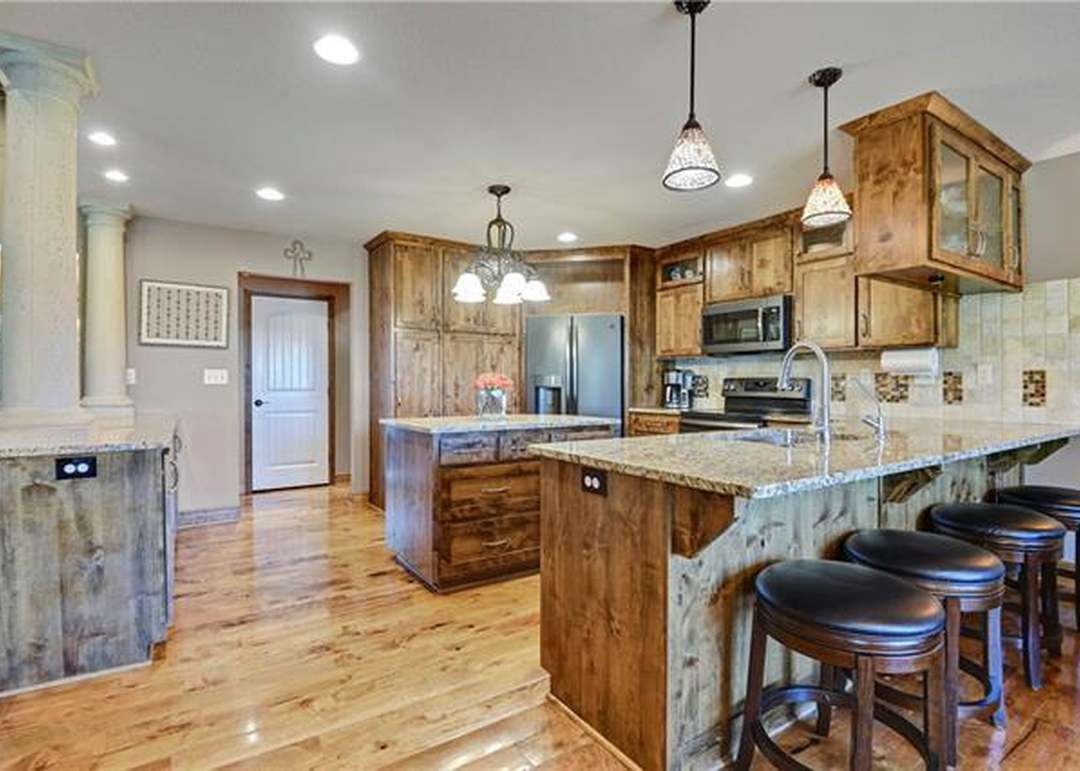 1402 WHISPERING RIDGE — photo 15