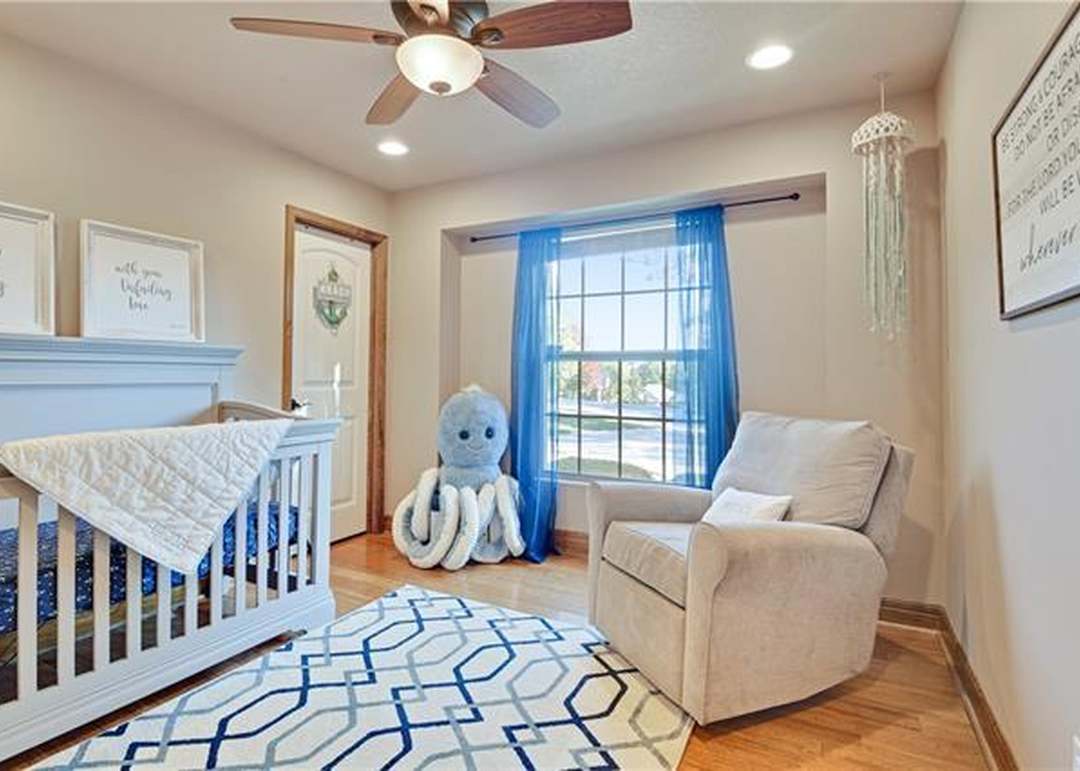 1402 WHISPERING RIDGE — photo 25
