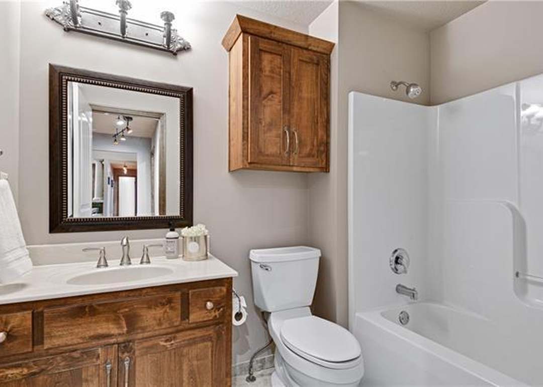 1402 WHISPERING RIDGE — photo 26
