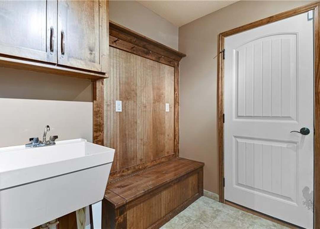 1402 WHISPERING RIDGE — photo 34