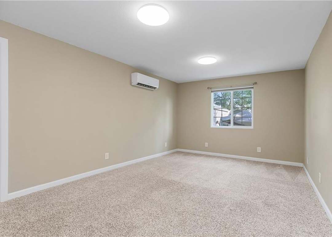 1404 S Butler Drive — photo 18