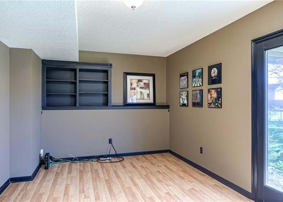 1409 SW Highland Drive — photo 18