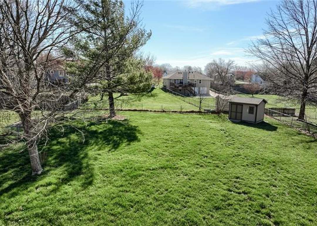 1409 SW Highland Drive — photo 24