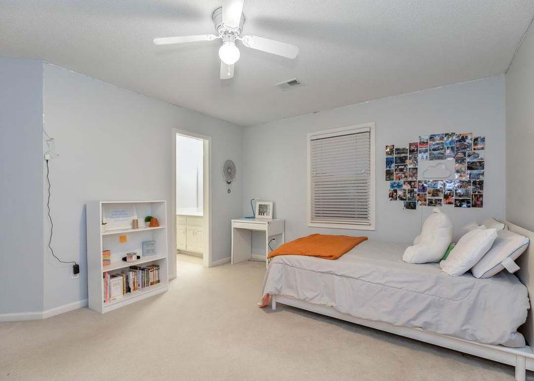 14205 Woodward Street — photo 22